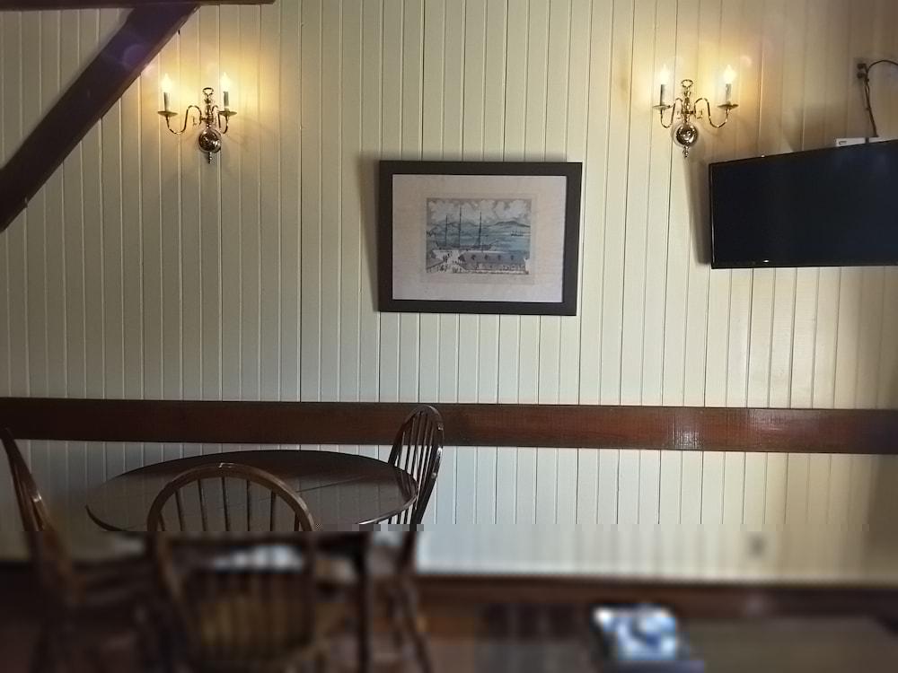 Copper And Lumber Store Hotel English Harbour ภายนอก รูปภาพ