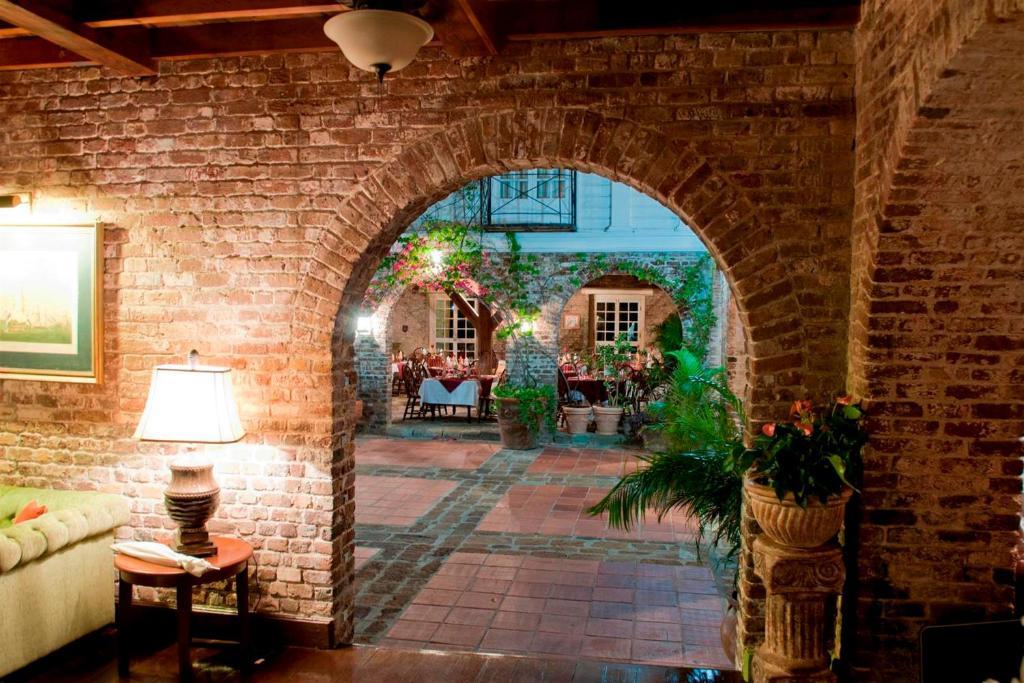 Copper And Lumber Store Hotel English Harbour ภายนอก รูปภาพ