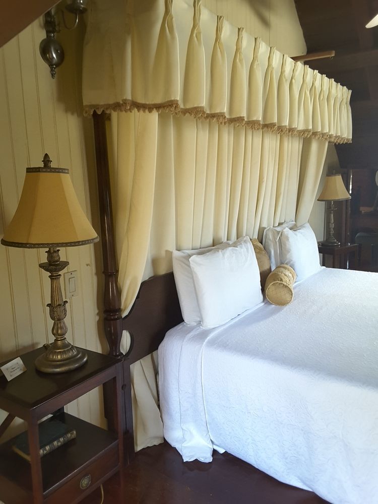 Copper And Lumber Store Hotel English Harbour ภายนอก รูปภาพ
